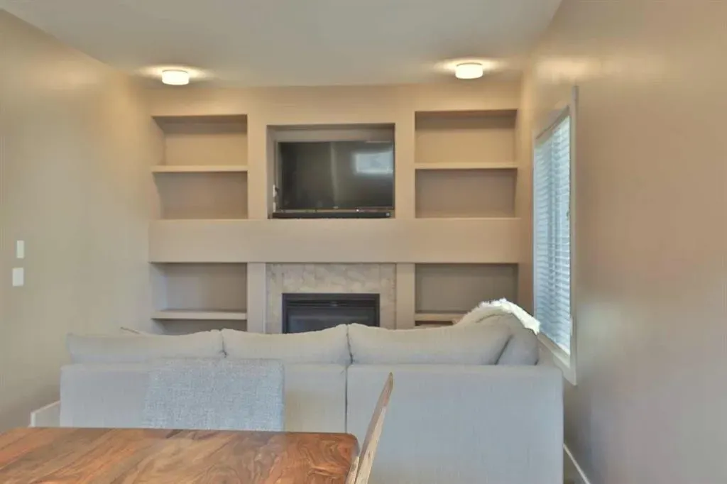 301 Ranch Ridge Meadow