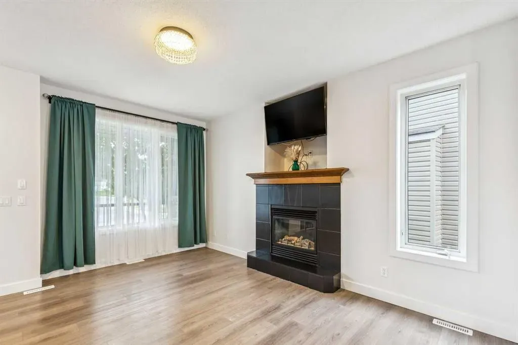 126 Evansdale Link NW