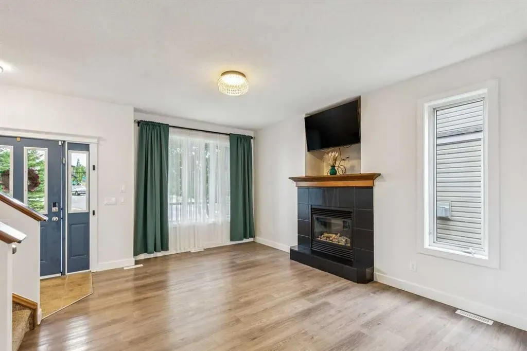 126 Evansdale Link NW