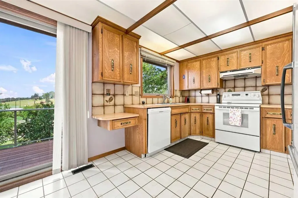 1148 Edgemont Road NW