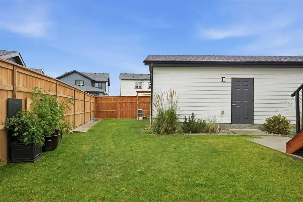 1074 Harmony Parade