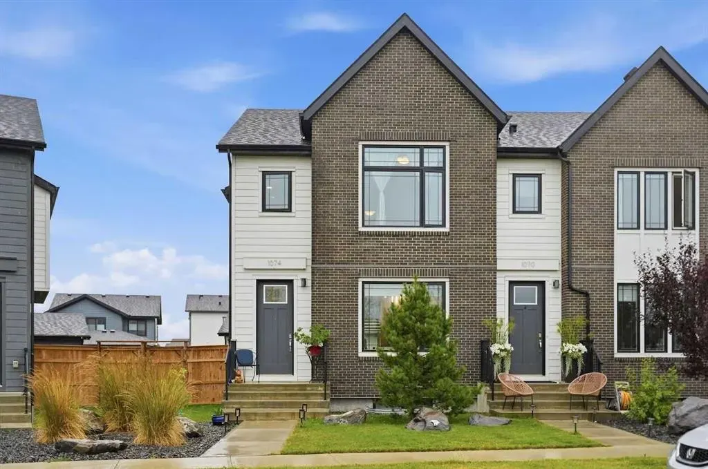 1074 Harmony Parade