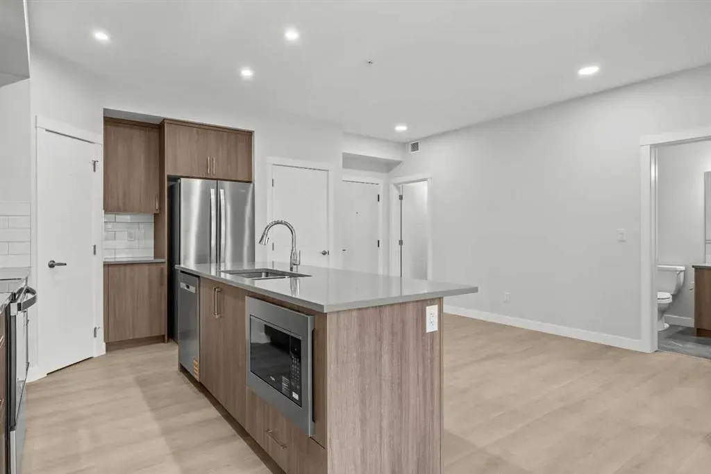 100 Banister Drive #3301