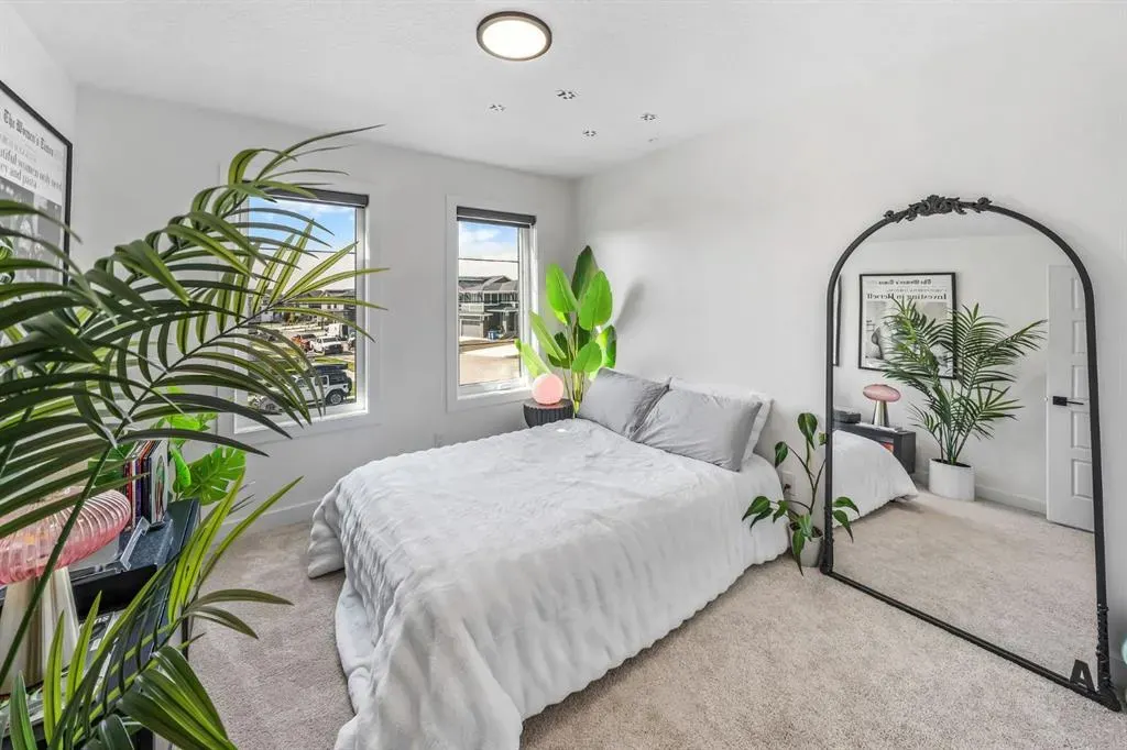 549 Grayling Bend