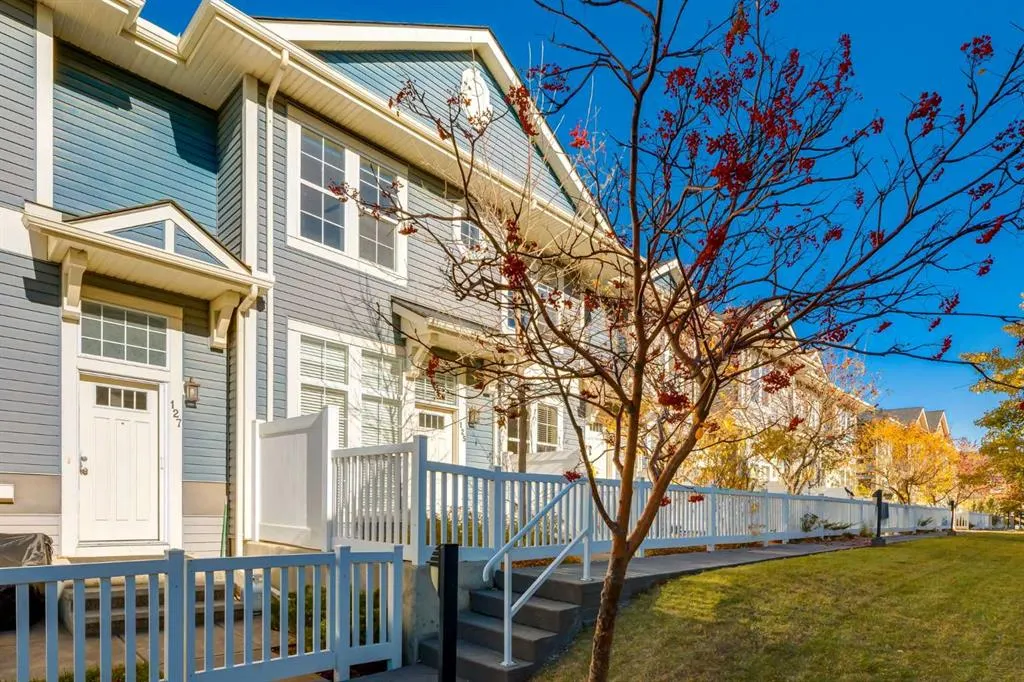 125 Auburn Bay Common SE