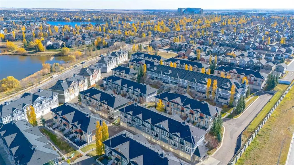 125 Auburn Bay Common SE