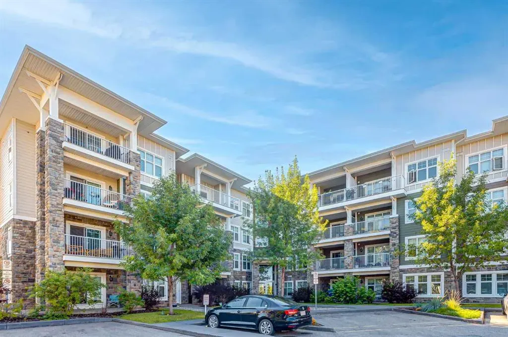 11 Mahogany Row SE #2108