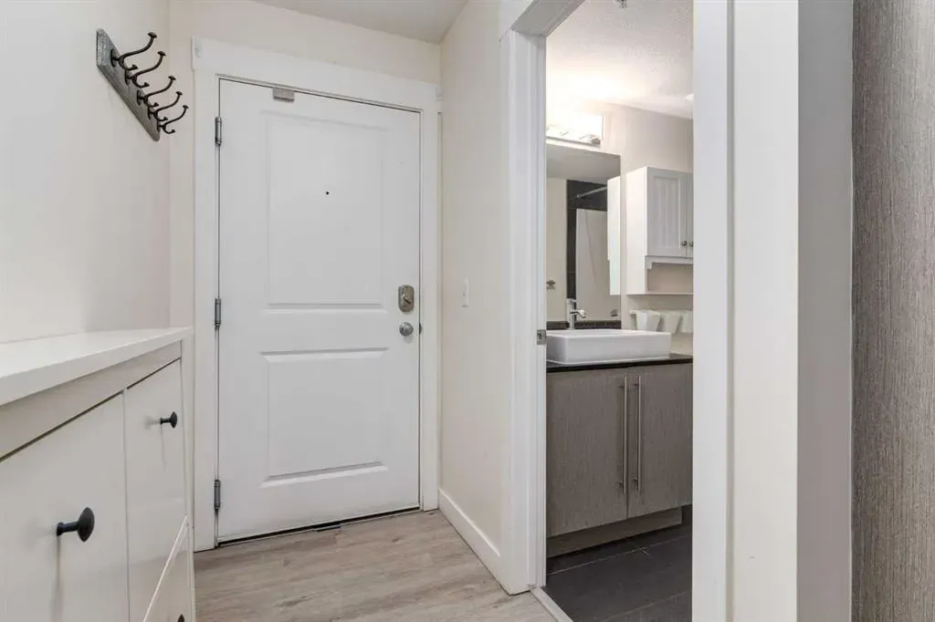 11 Mahogany Row SE #2108