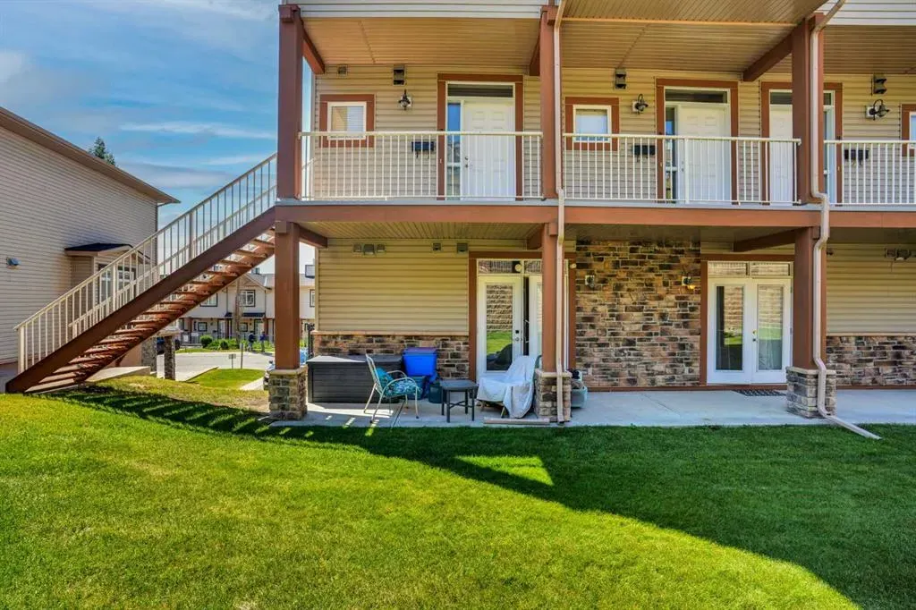148 Rockyledge View NW #5