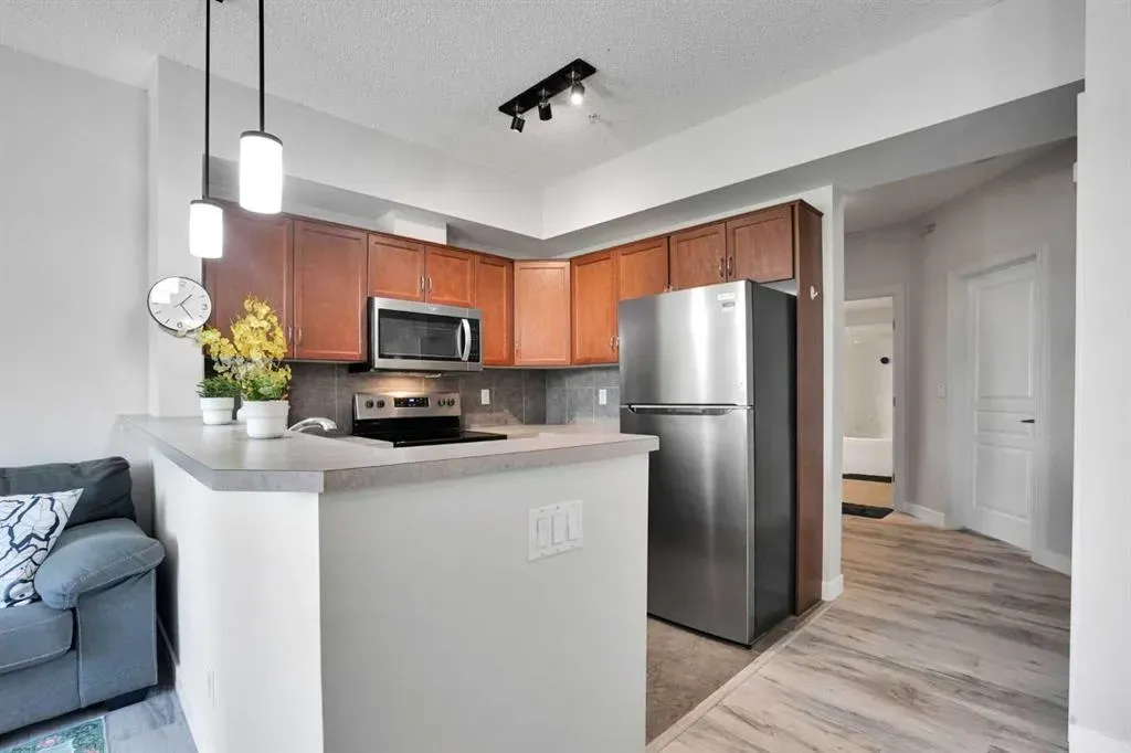 148 Rockyledge View NW #5
