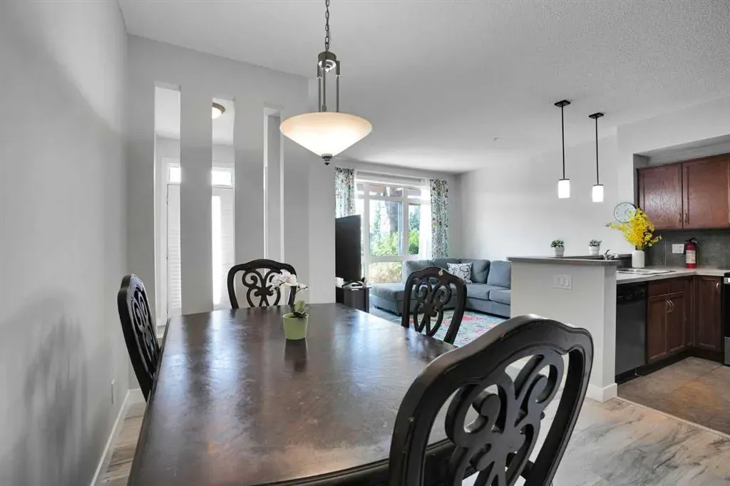 148 Rockyledge View NW #5