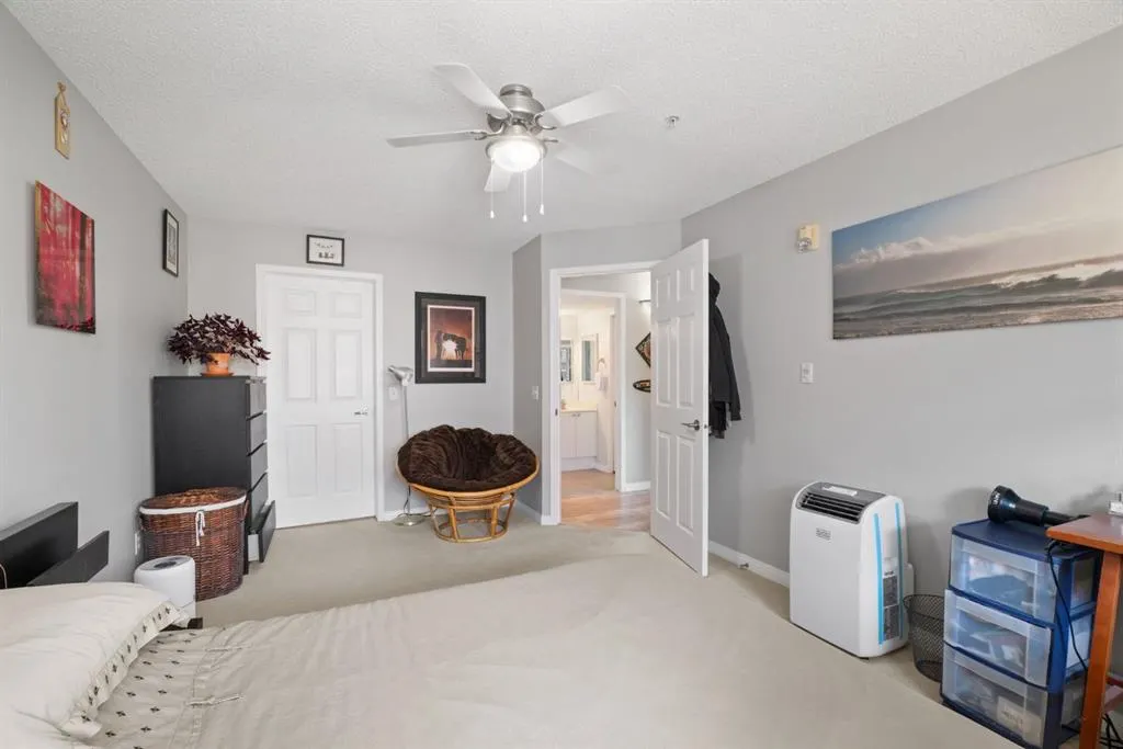950 Arbour Lake Road NW #2209
