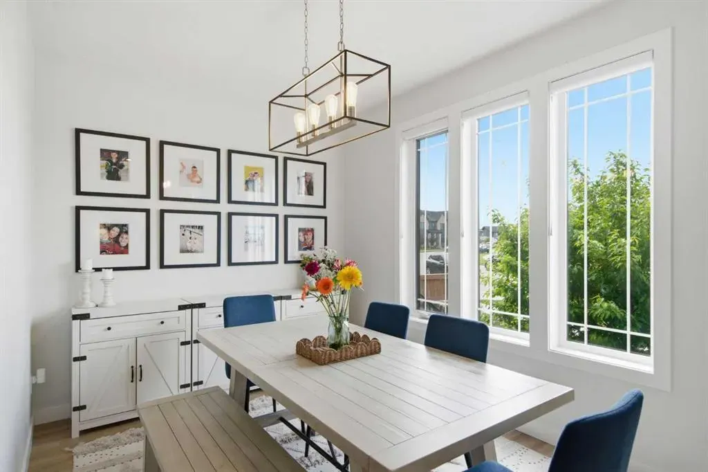 1062 Harmony Parade