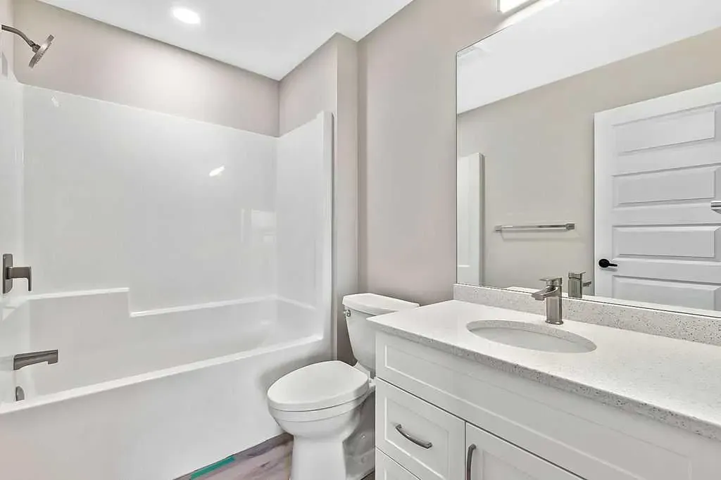 101 Willowridge Drive #203