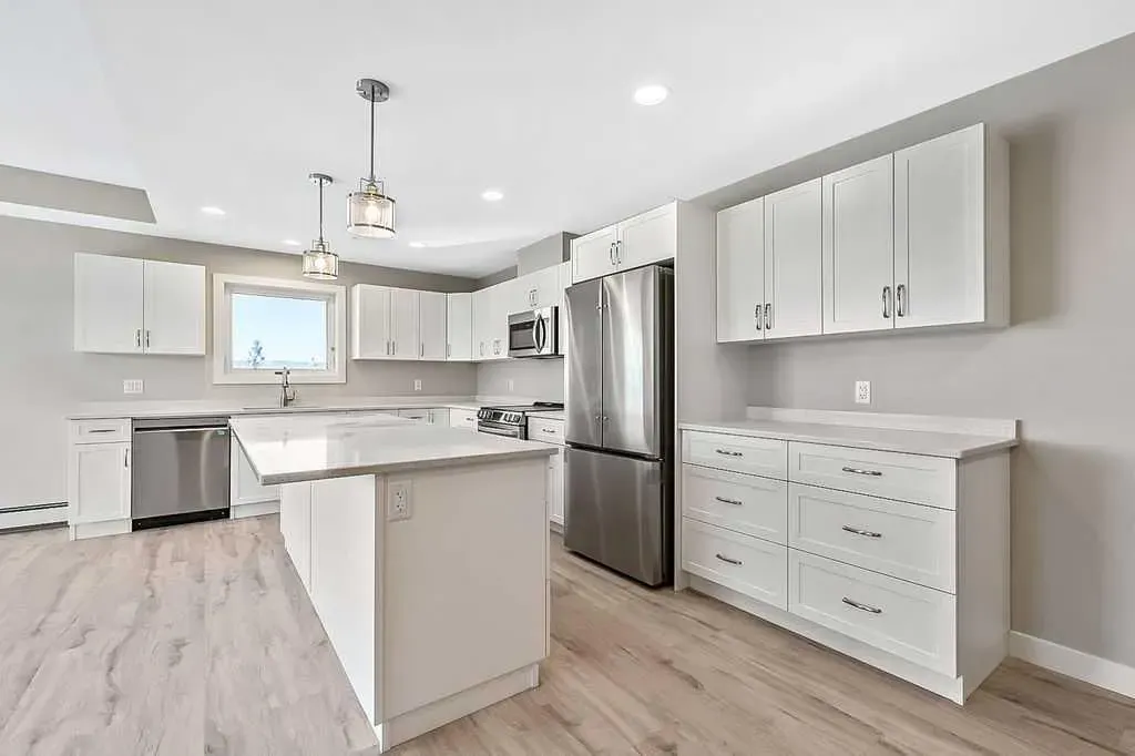101 Willowridge Drive #203