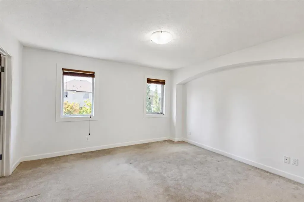 108 Tuscany Estates Close NW
