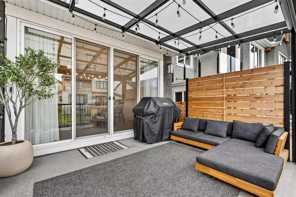 147 Marina Landing SE