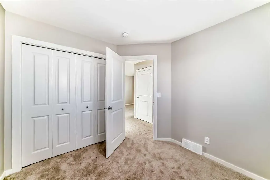 61 Monarch Boulevard