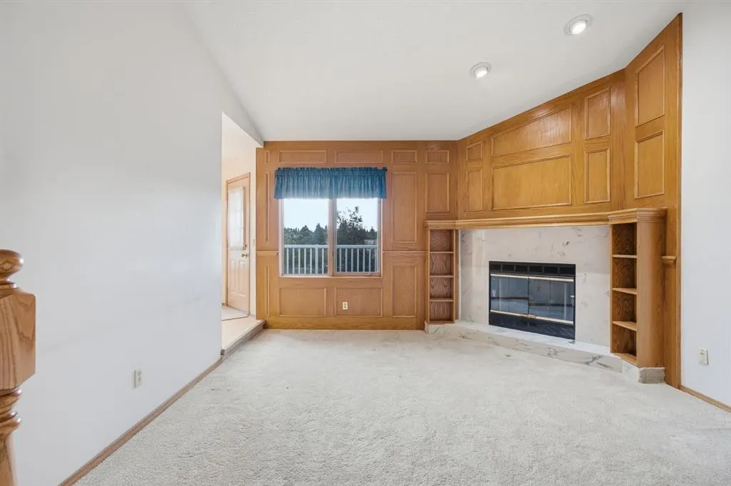 37 Edgeview Road NW