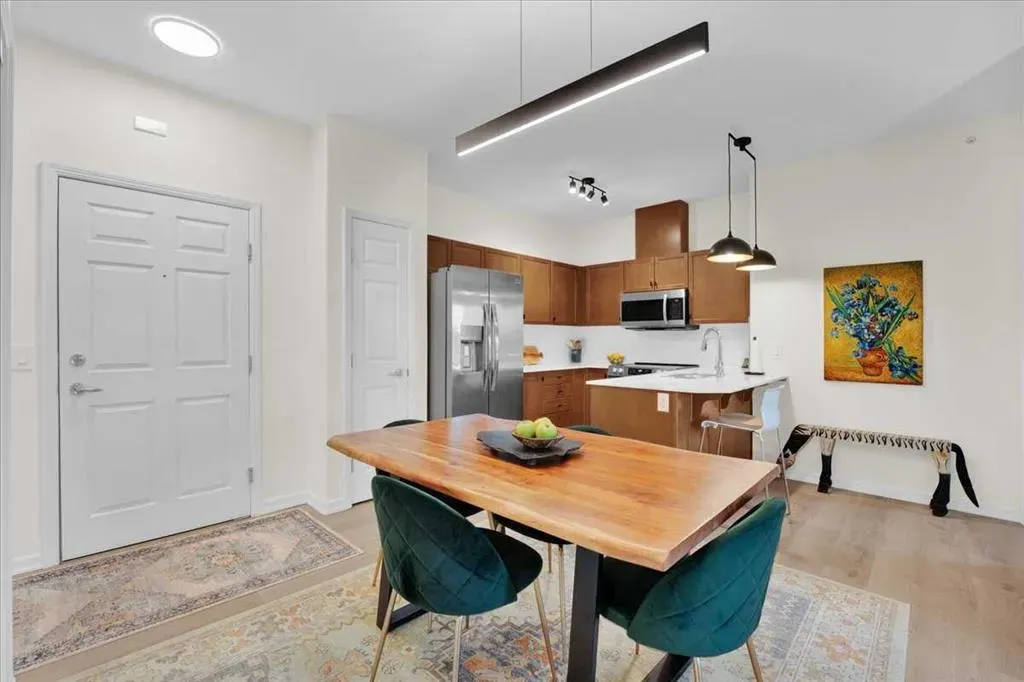 92 Crystal Shores Road #4410