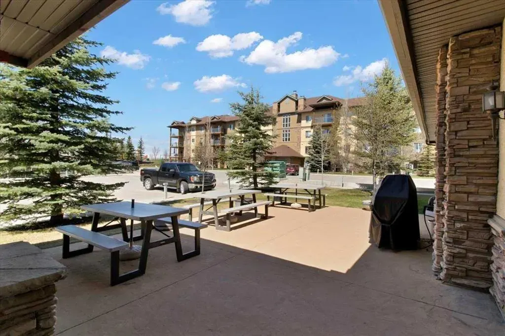 92 Crystal Shores Road #4410