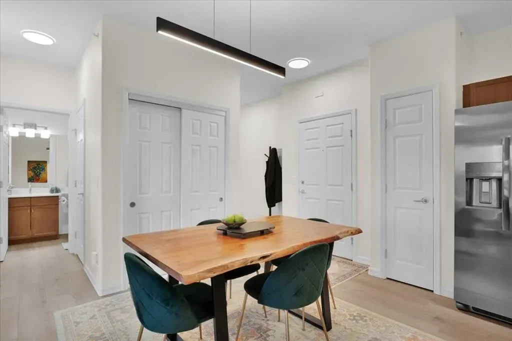 92 Crystal Shores Road #4410