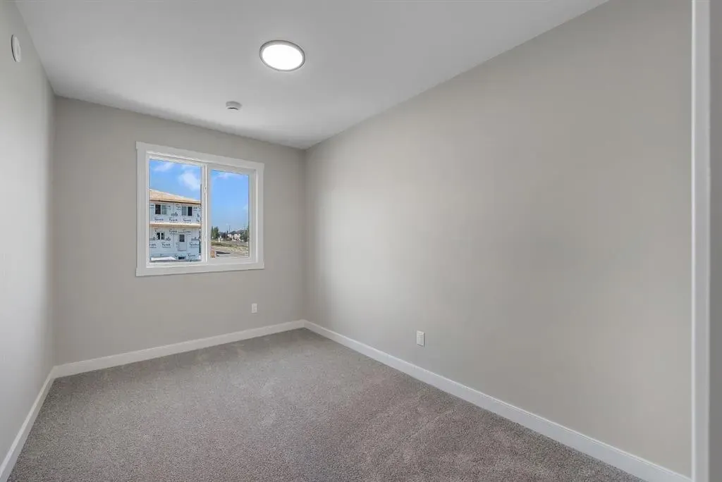 28 Tillotson Loop