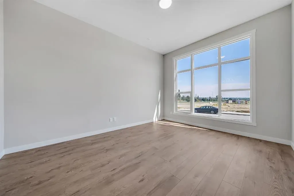 28 Tillotson Loop
