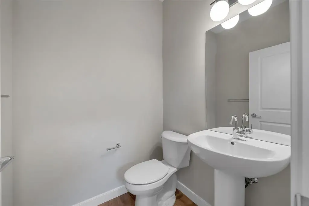 28 Tillotson Loop