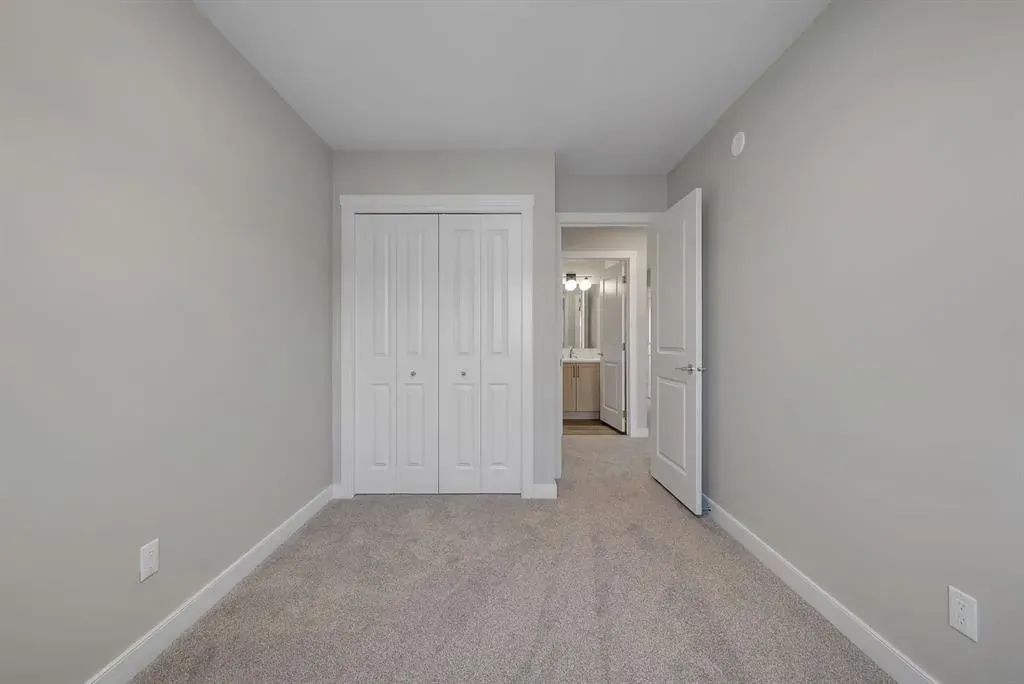 28 Tillotson Loop