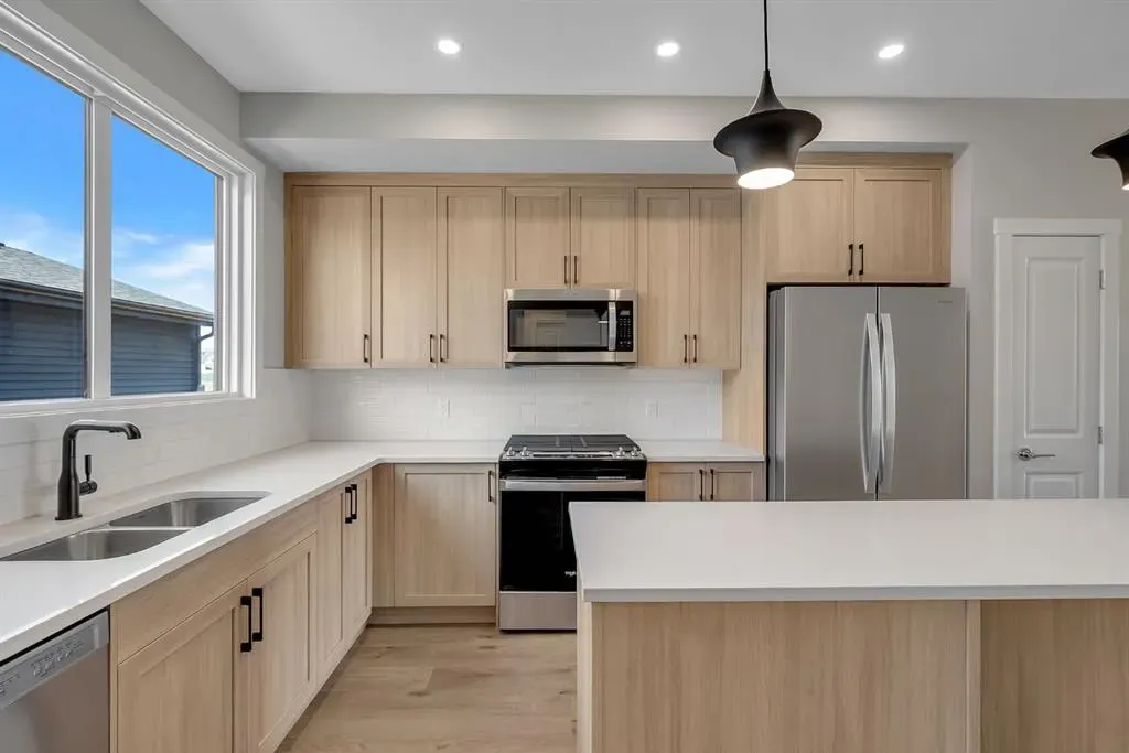 28 Tillotson Loop