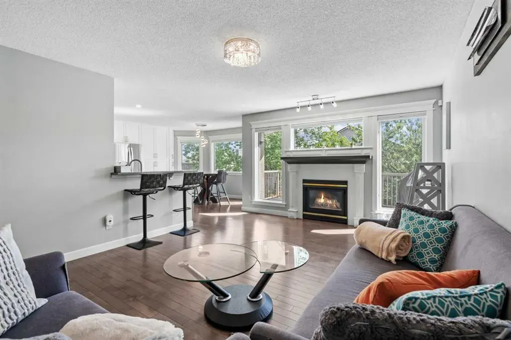 107 Edgebrook Circle NW
