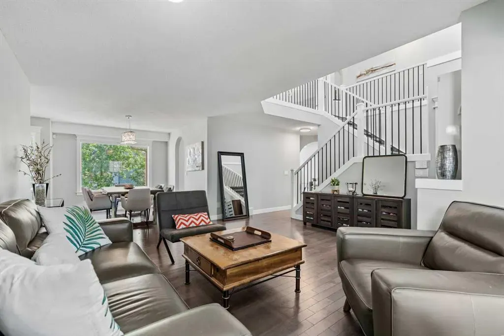 107 Edgebrook Circle NW