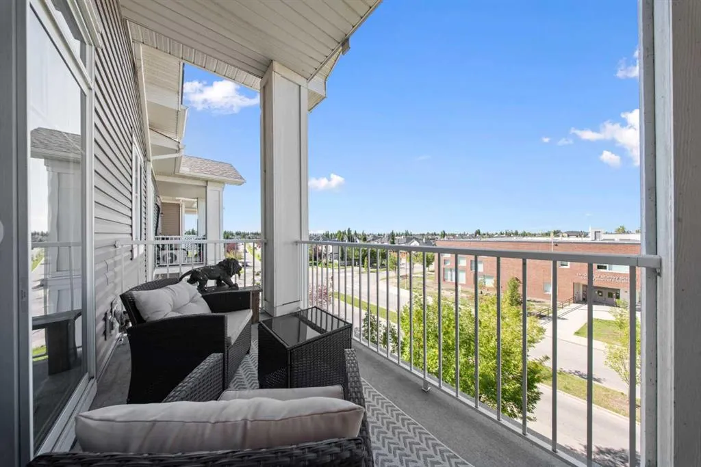 102 Cranberry Park SE #408