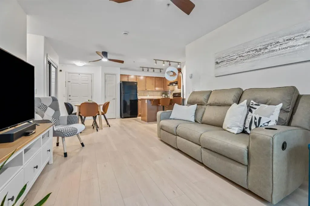 92 Crystal Shores Road #2113