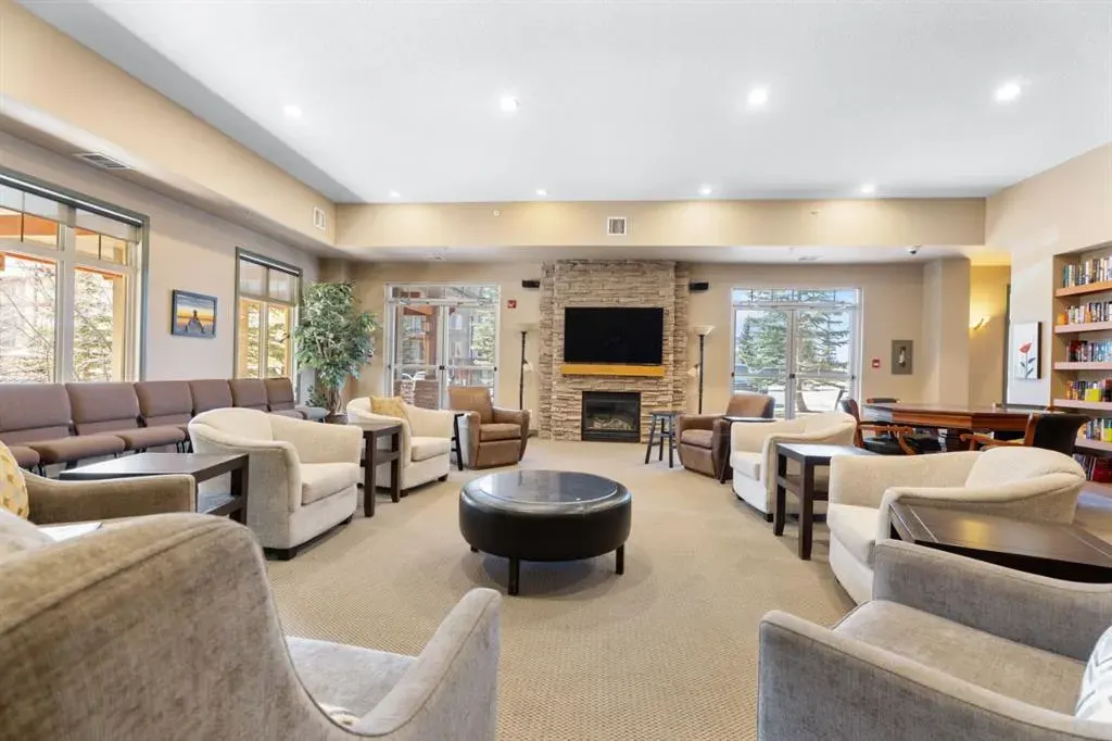 92 Crystal Shores Road #2113