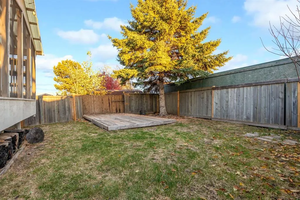 276 Cochrane Crescent