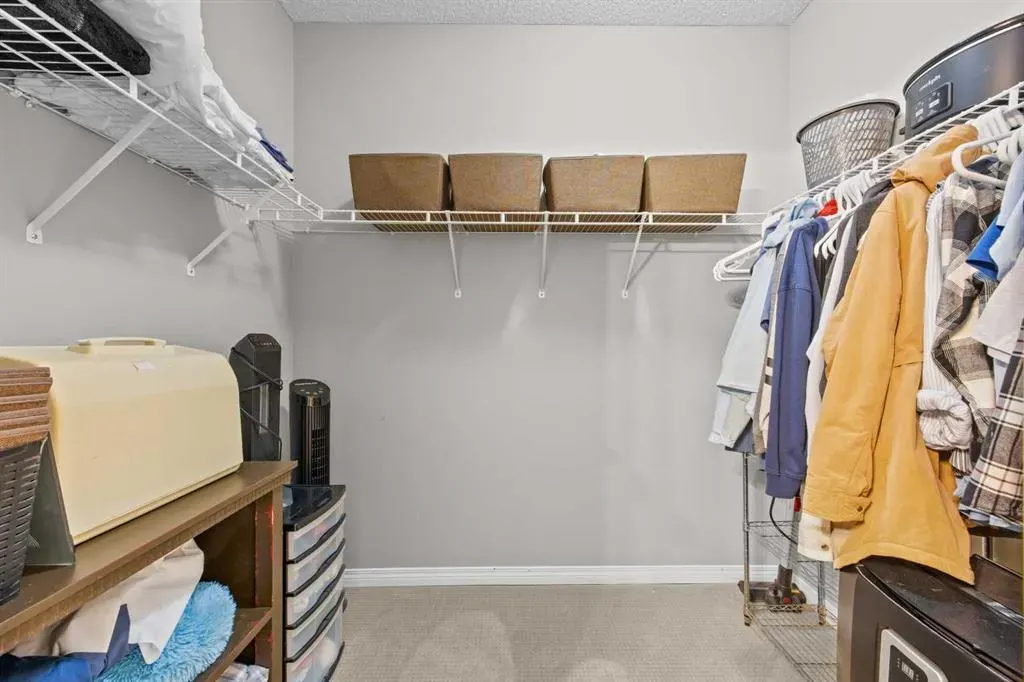 345 Rocky Vista Park NW #427