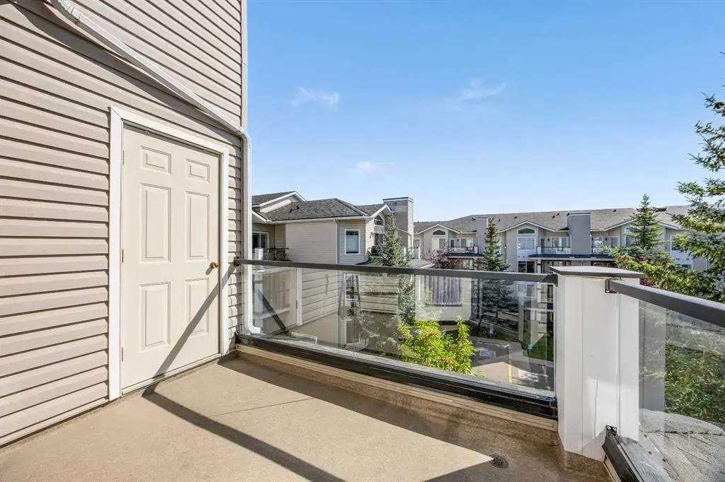 345 Rocky Vista Park NW #427