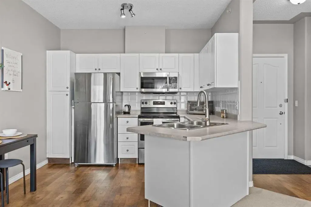 345 Rocky Vista Park NW #427