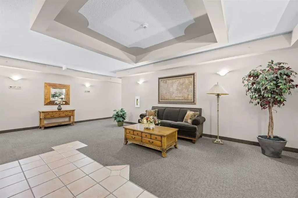345 Rocky Vista Park NW #427
