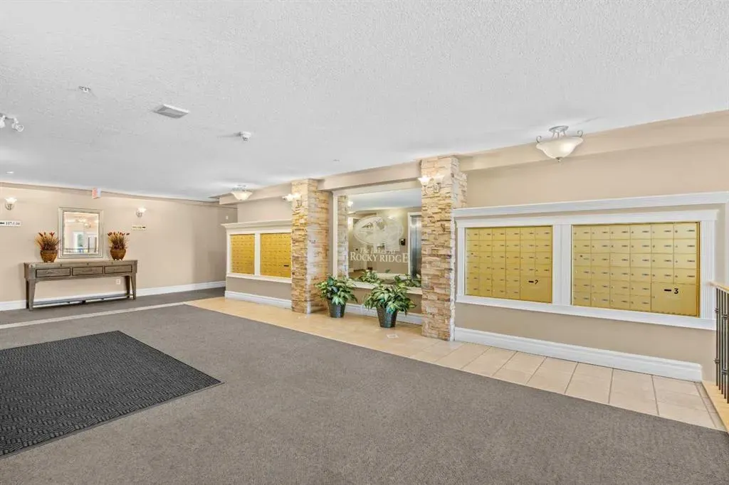 345 Rocky Vista Park NW #427