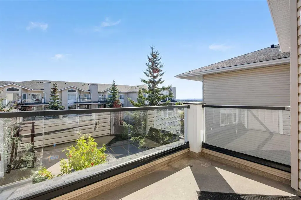345 Rocky Vista Park NW #427