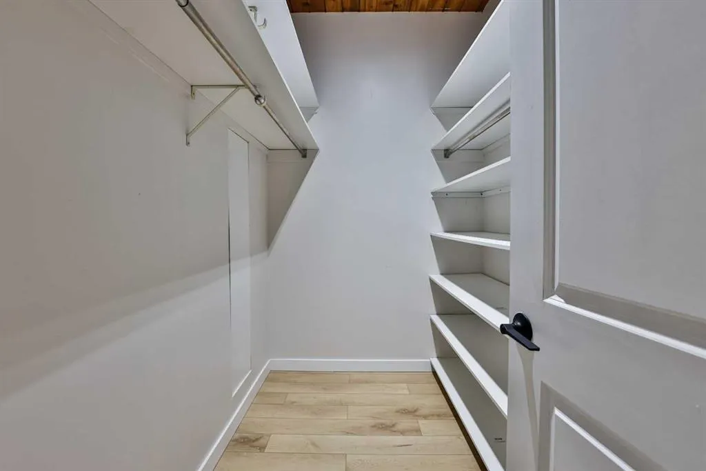 88 Lafayette Boulevard W
