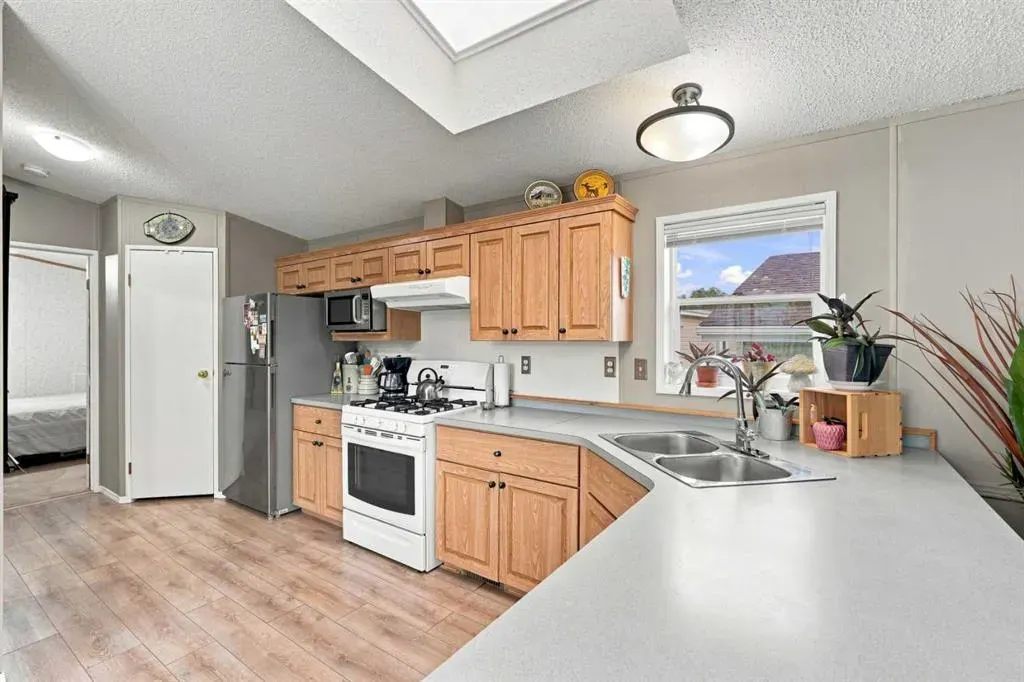 225 Ranchwood Lane
