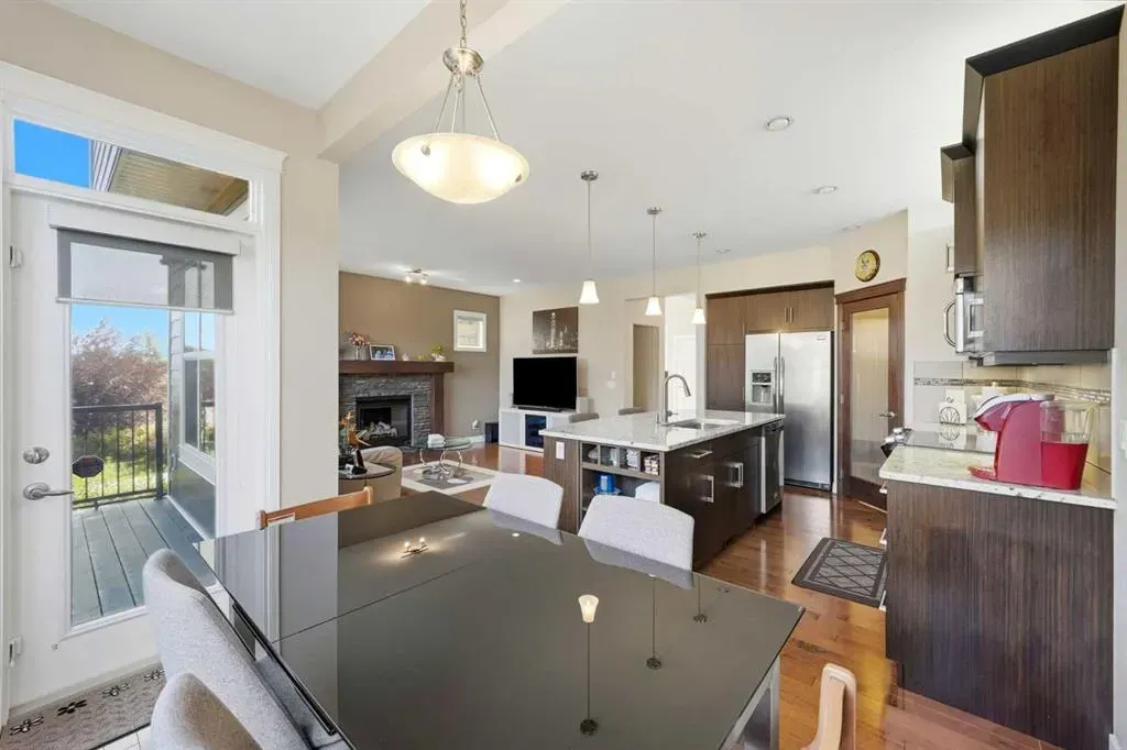 141 Evanspark Gardens NW