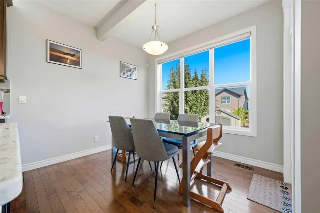 141 Evanspark Gardens NW