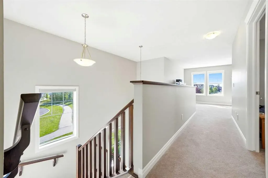 141 Evanspark Gardens NW