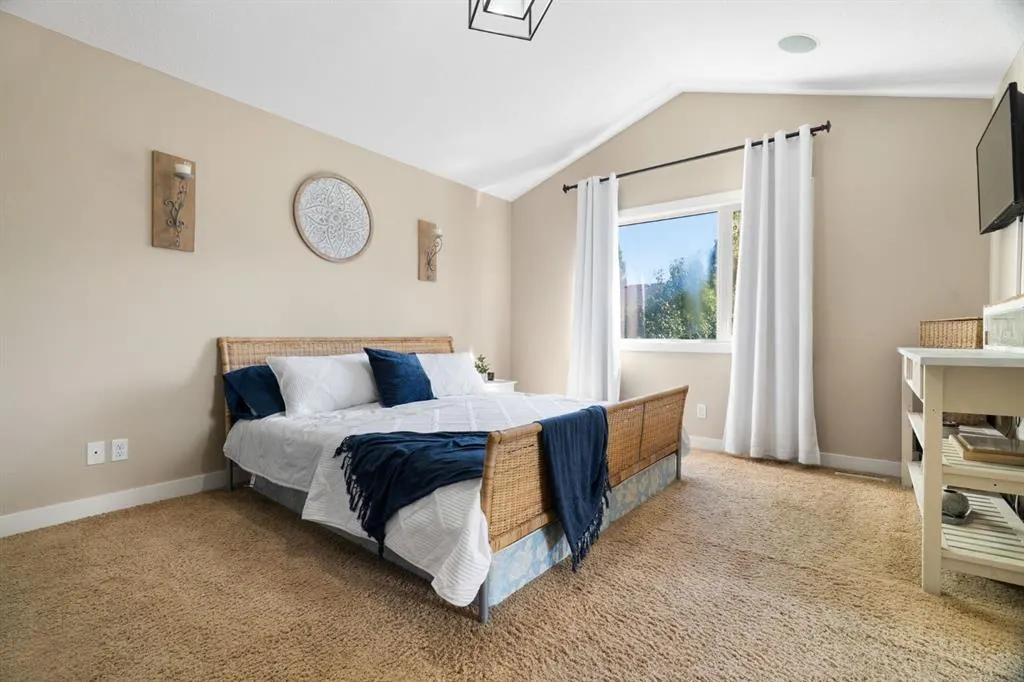 417 River Heights Drive