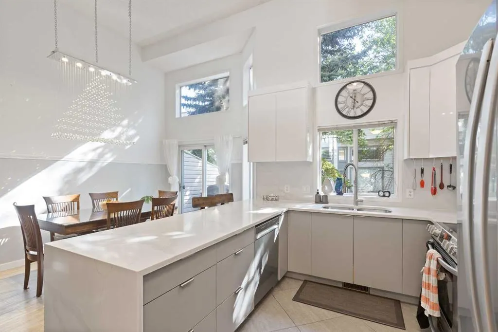 12 Kingsland Villas SW